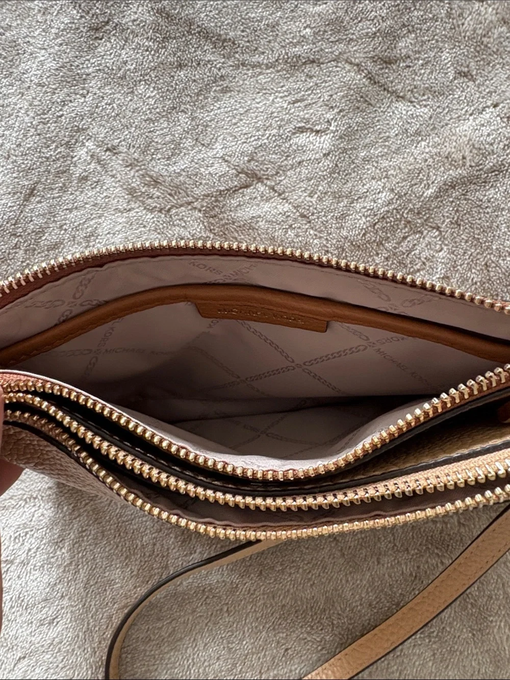 Michael Kors Beige 2-tone Leather Crossbody Bag